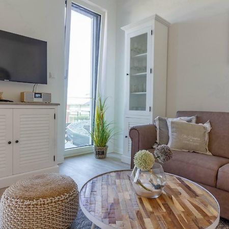 Ahoi Apartment Glowe Exterior photo
